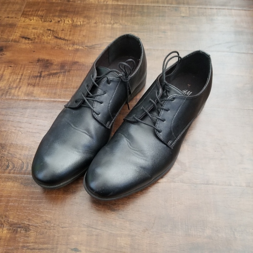 H&M Mens Black Oxfords Size 8.5